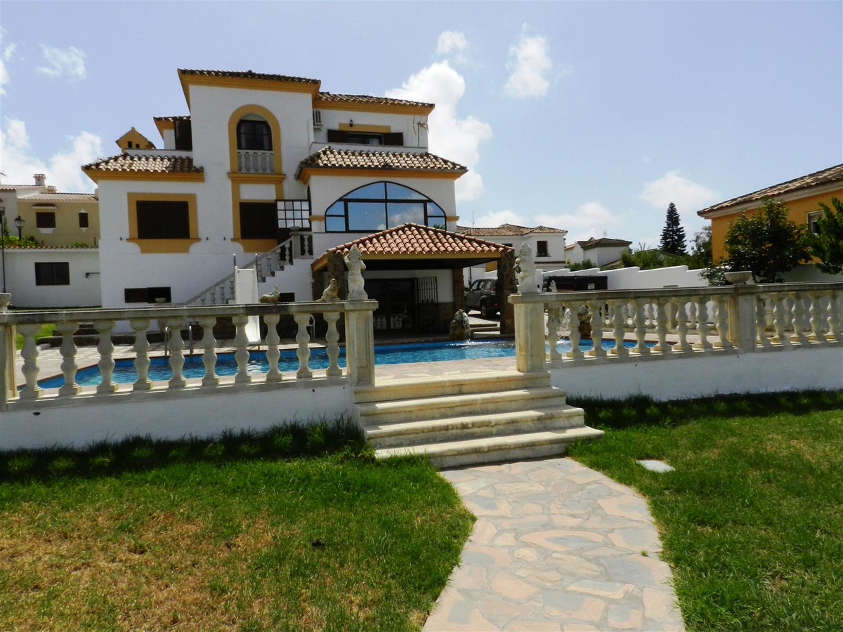 House in Costa del Sol - view 1