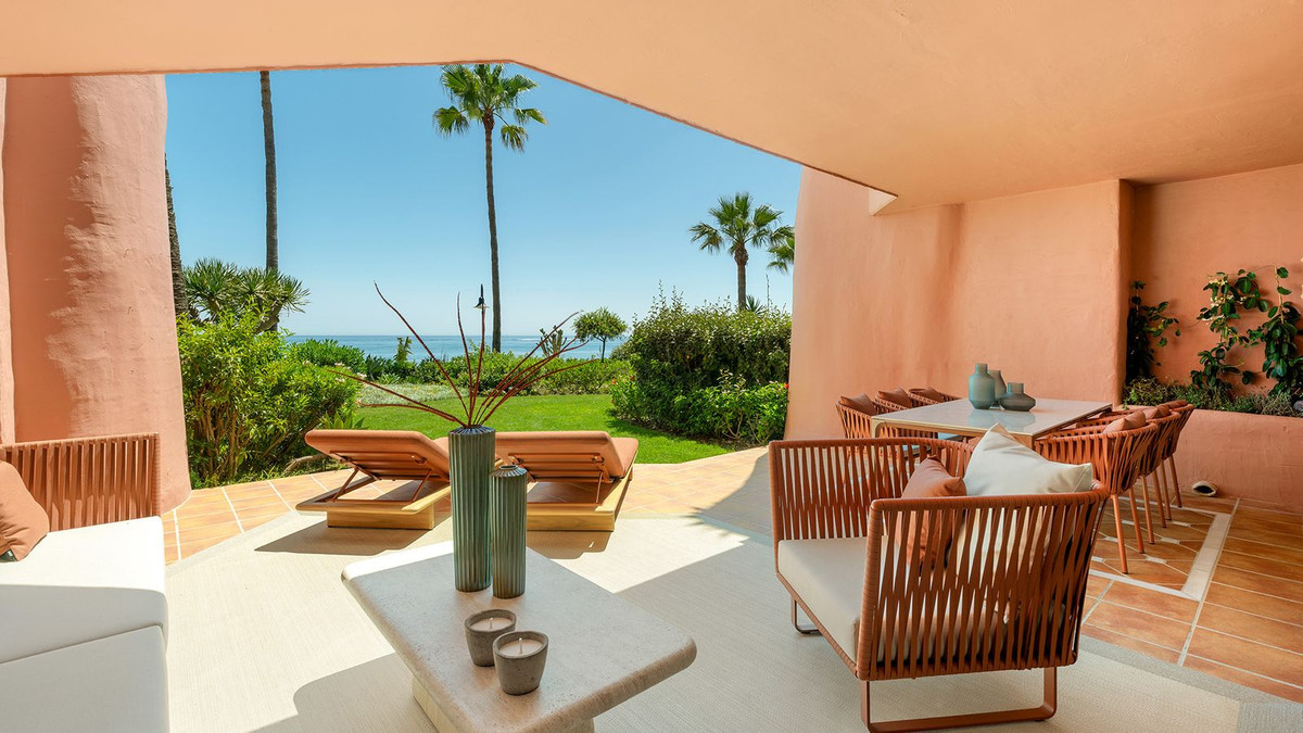 Apartment in Atalaya Isdabe - view 1