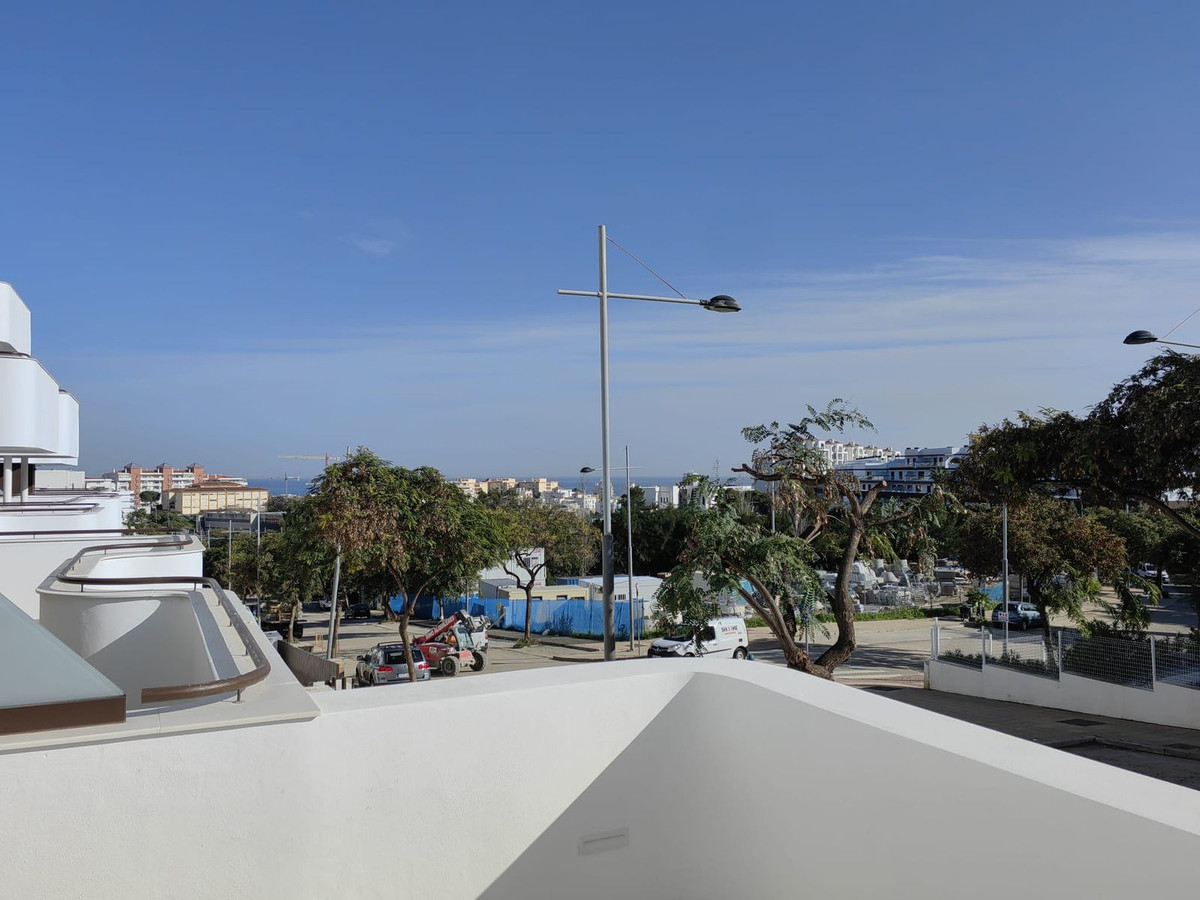 Apartment in Estepona - view 1