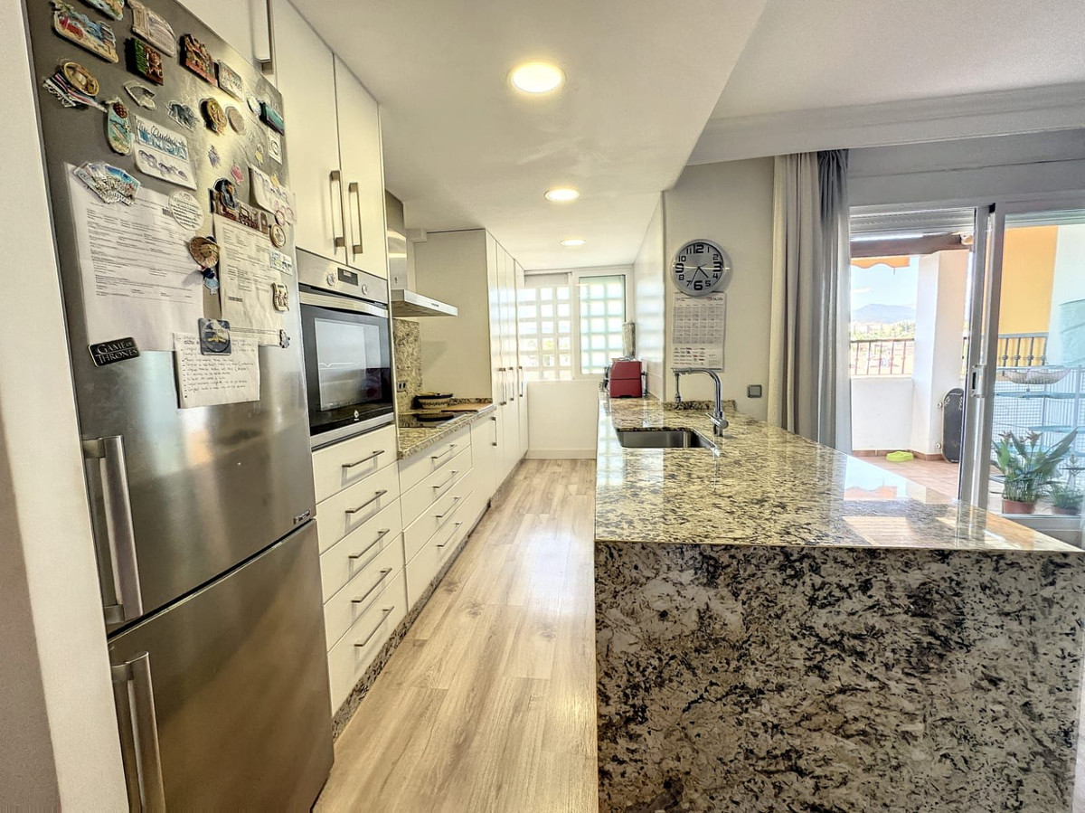 Apartment in San Pedro de Alcantara - view 1