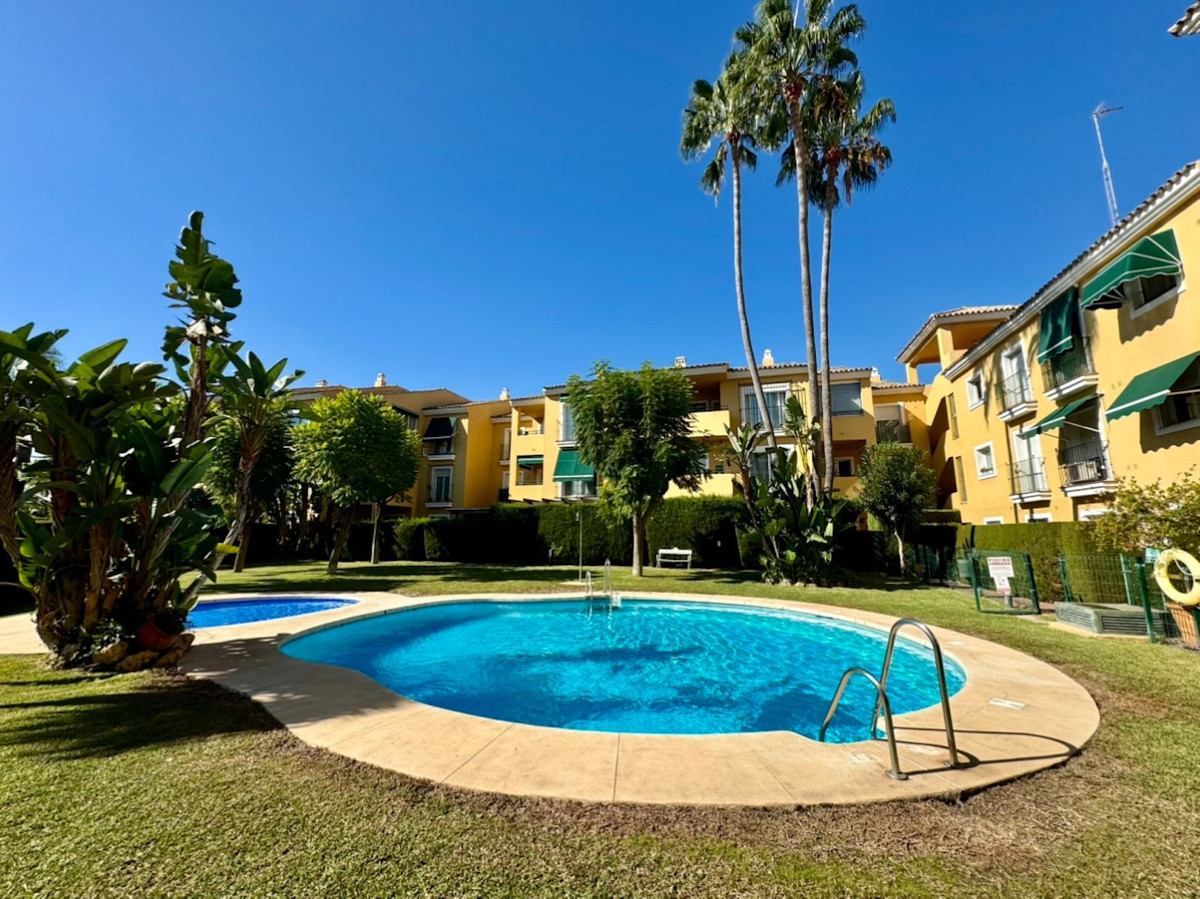 Apartment in Atalaya Isdabe - view 1