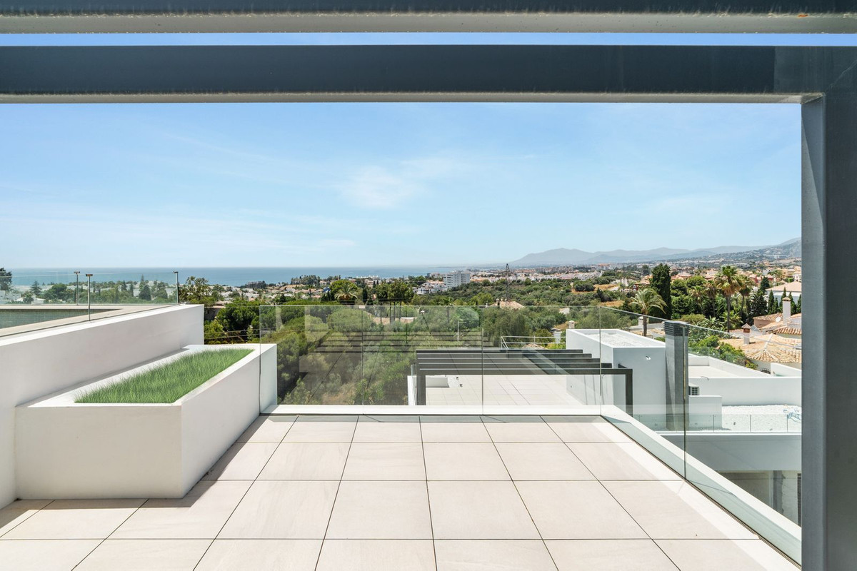 House in Ojen - view 1