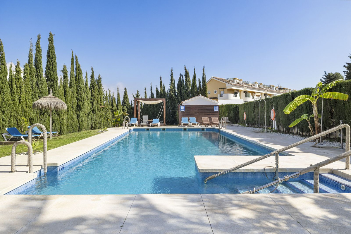 Apartment in Marbella - view 1