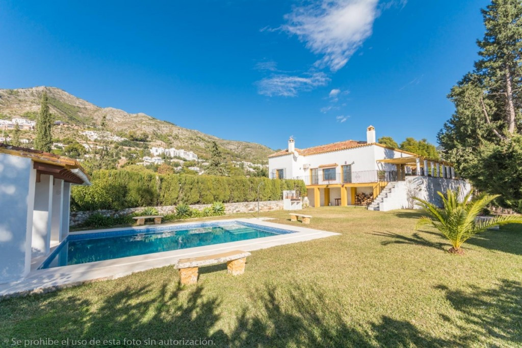 House in Mijas Costa - view 1
