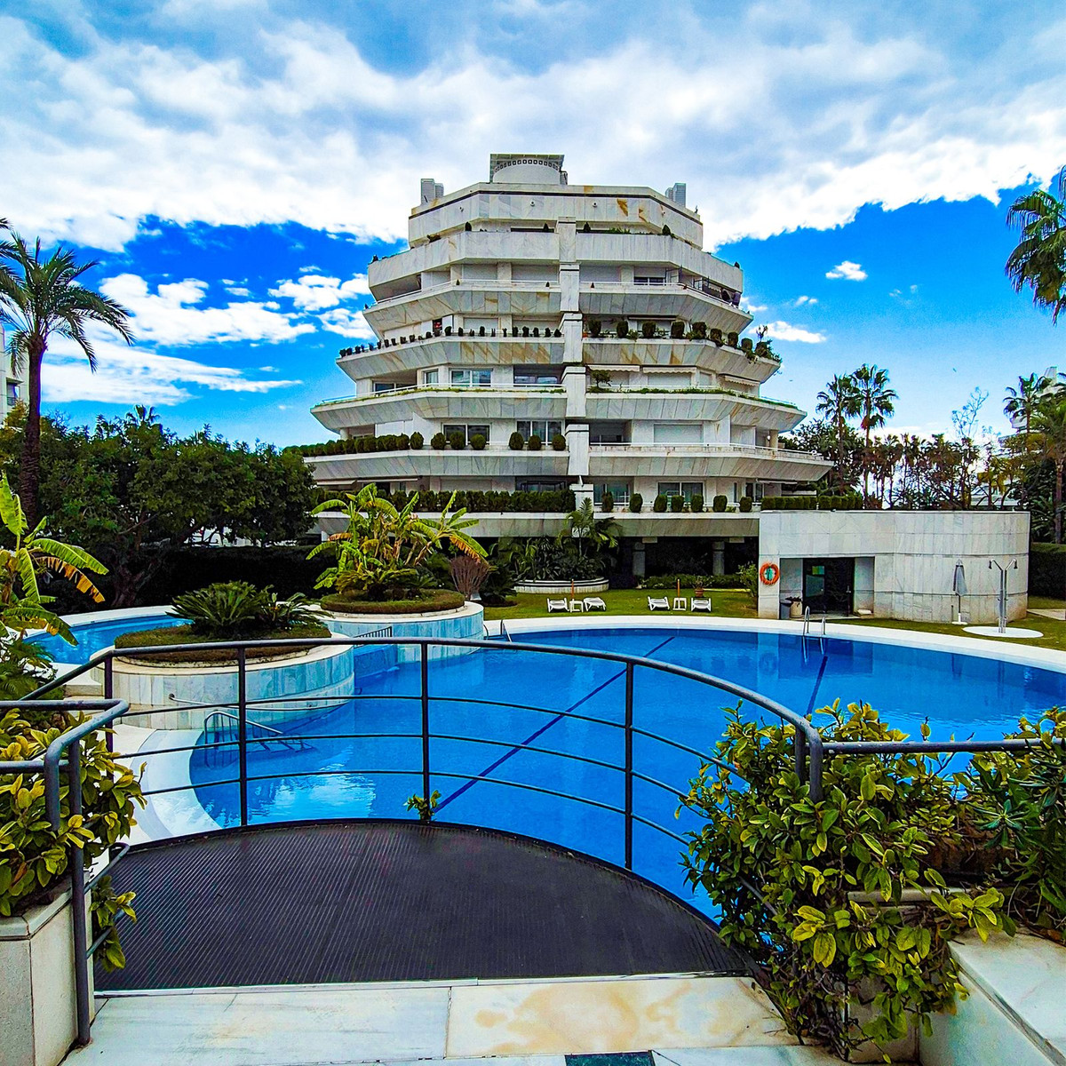 Apartment in Marbella - view 1