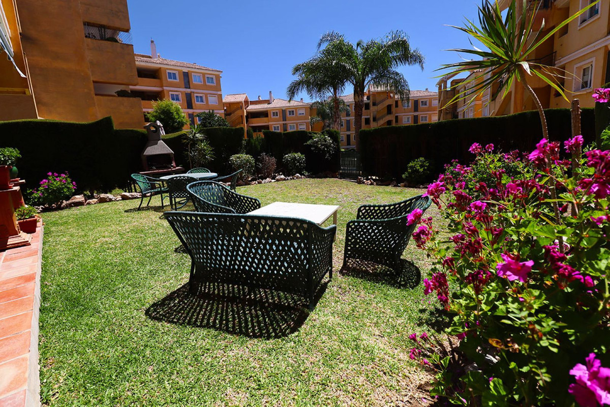 Apartment in Mijas - view 1