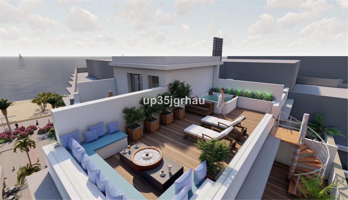 Apartment in Estepona - view 1