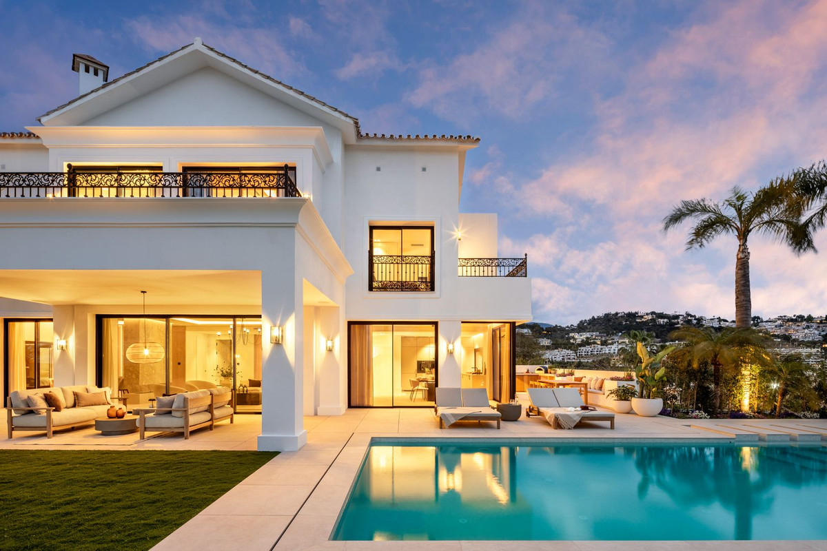House in Atalaya Isdabe - view 1