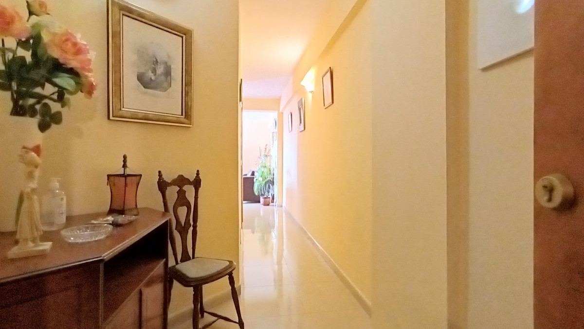Apartment in Marbella - view 1