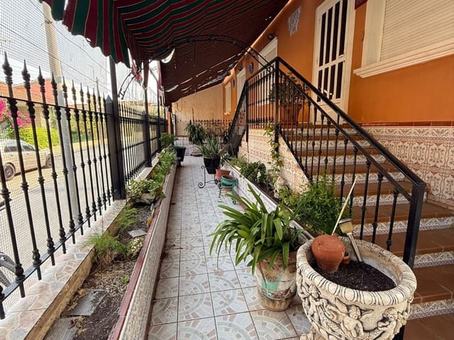 Villa in San Pedro del Pinatar - view 1