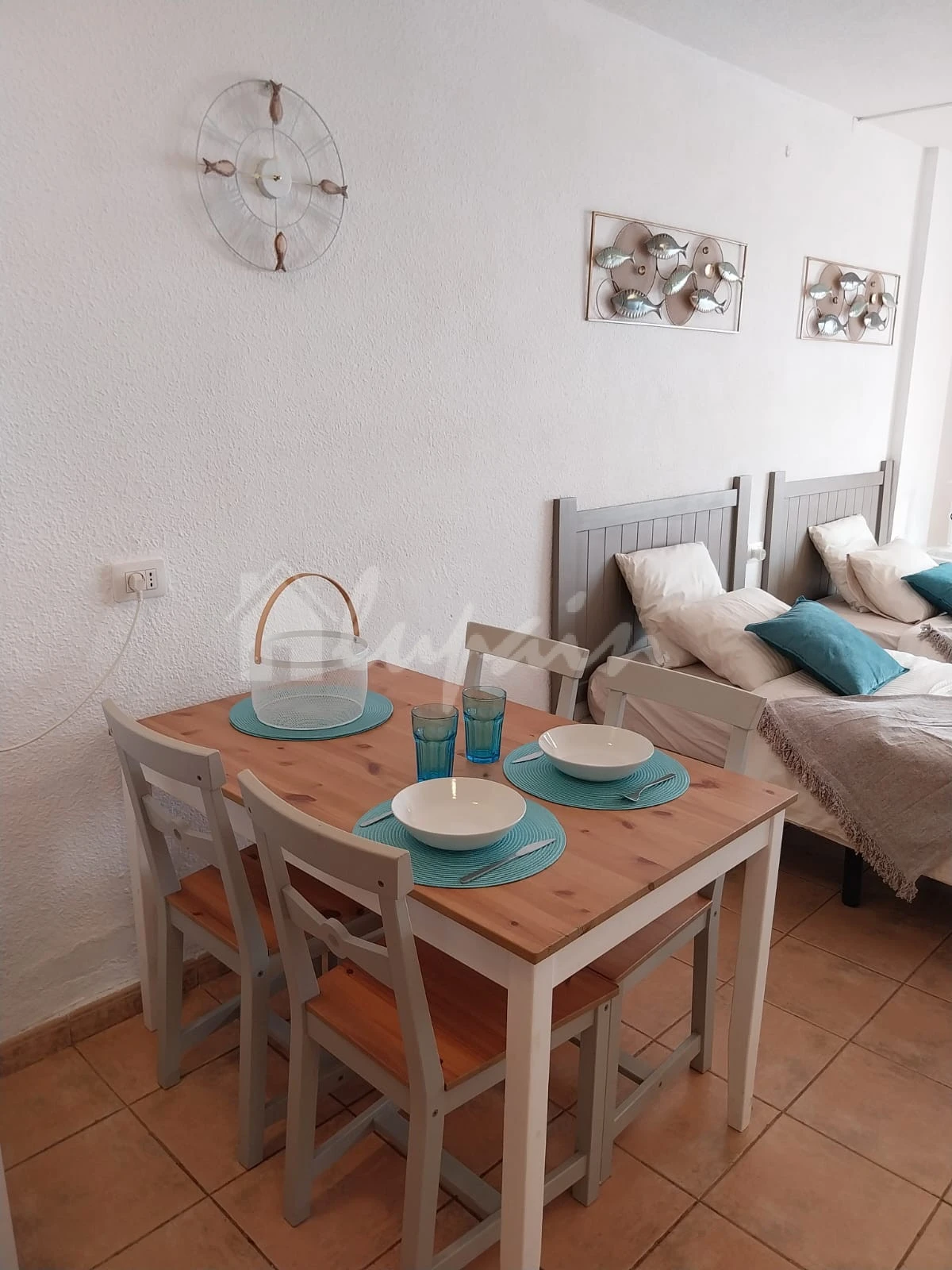 Apartment in San Eugenio - view 1