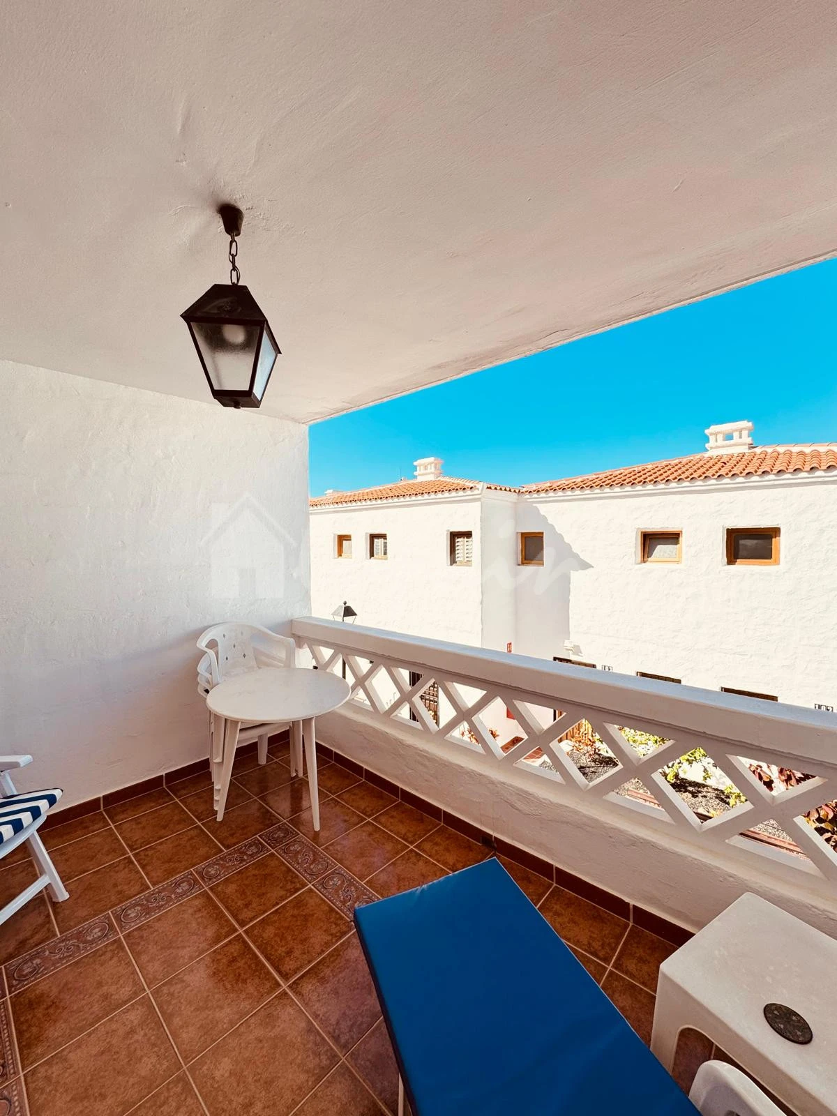 Apartment in Los Cristianos - view 1