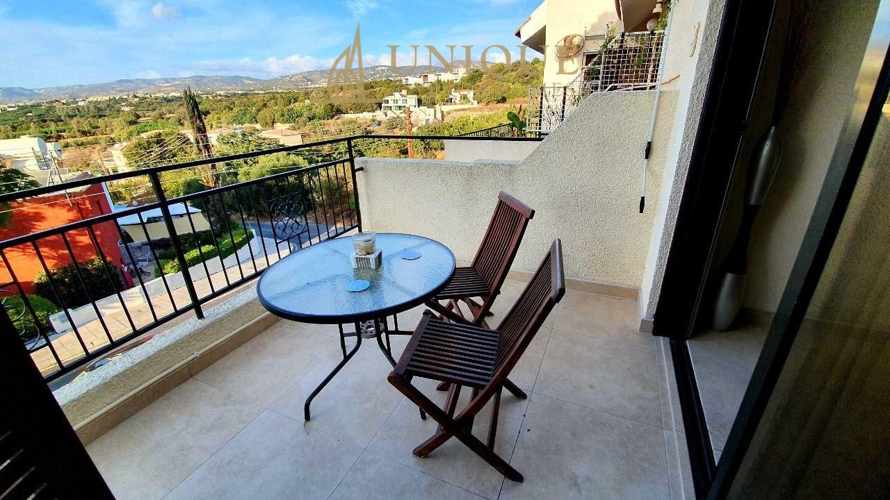 Apartment in Chlorakas - view 1