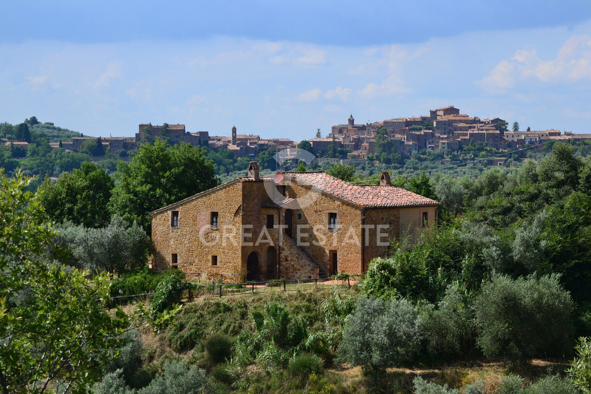House in Trequanda - view 1