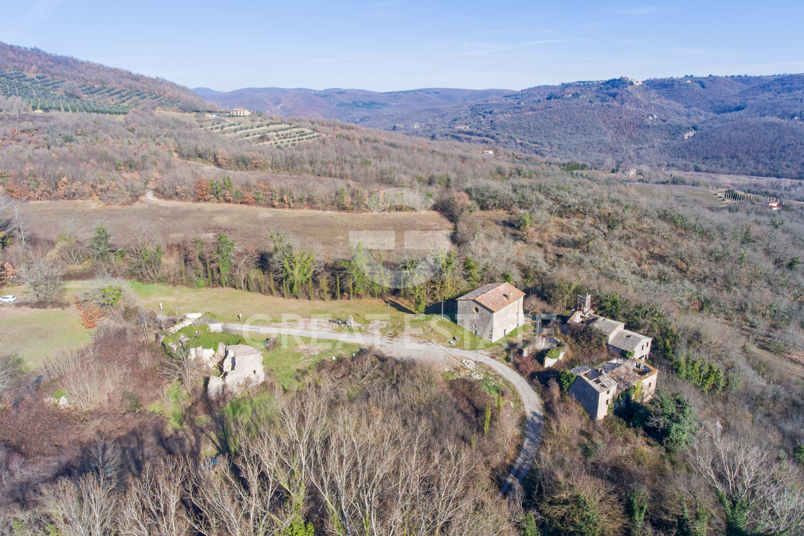 House in Ficulle - view 1