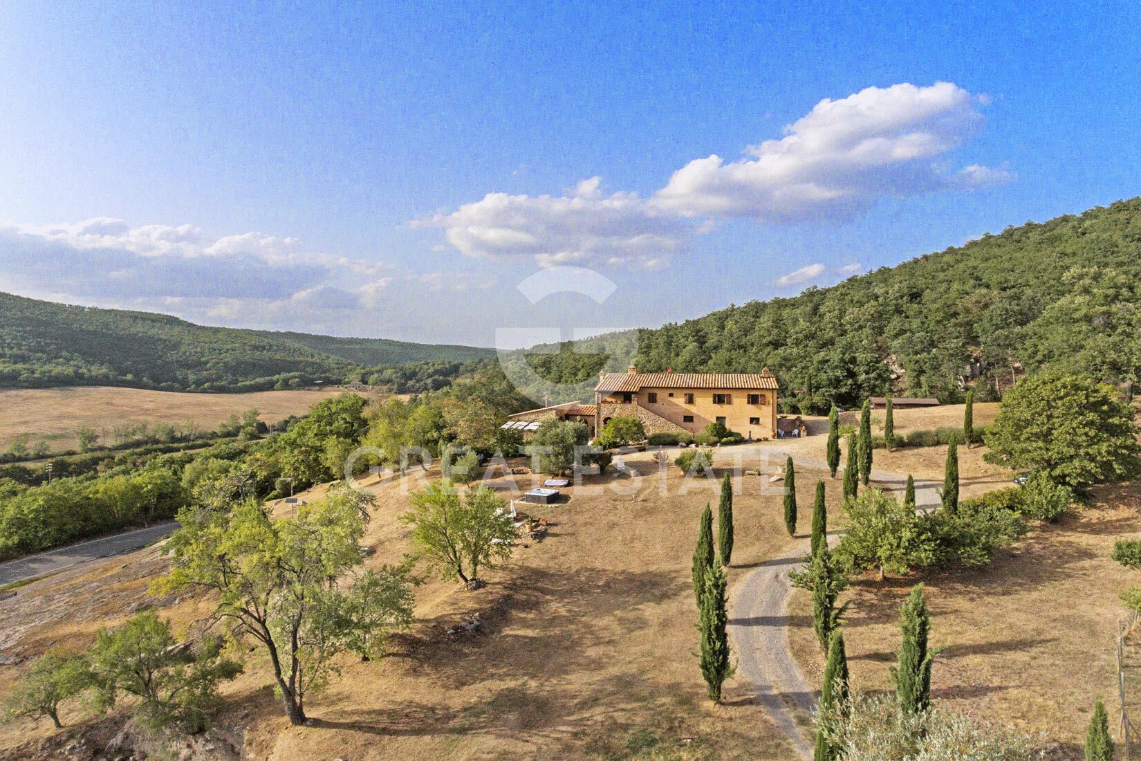 House in Sarteano - view 1