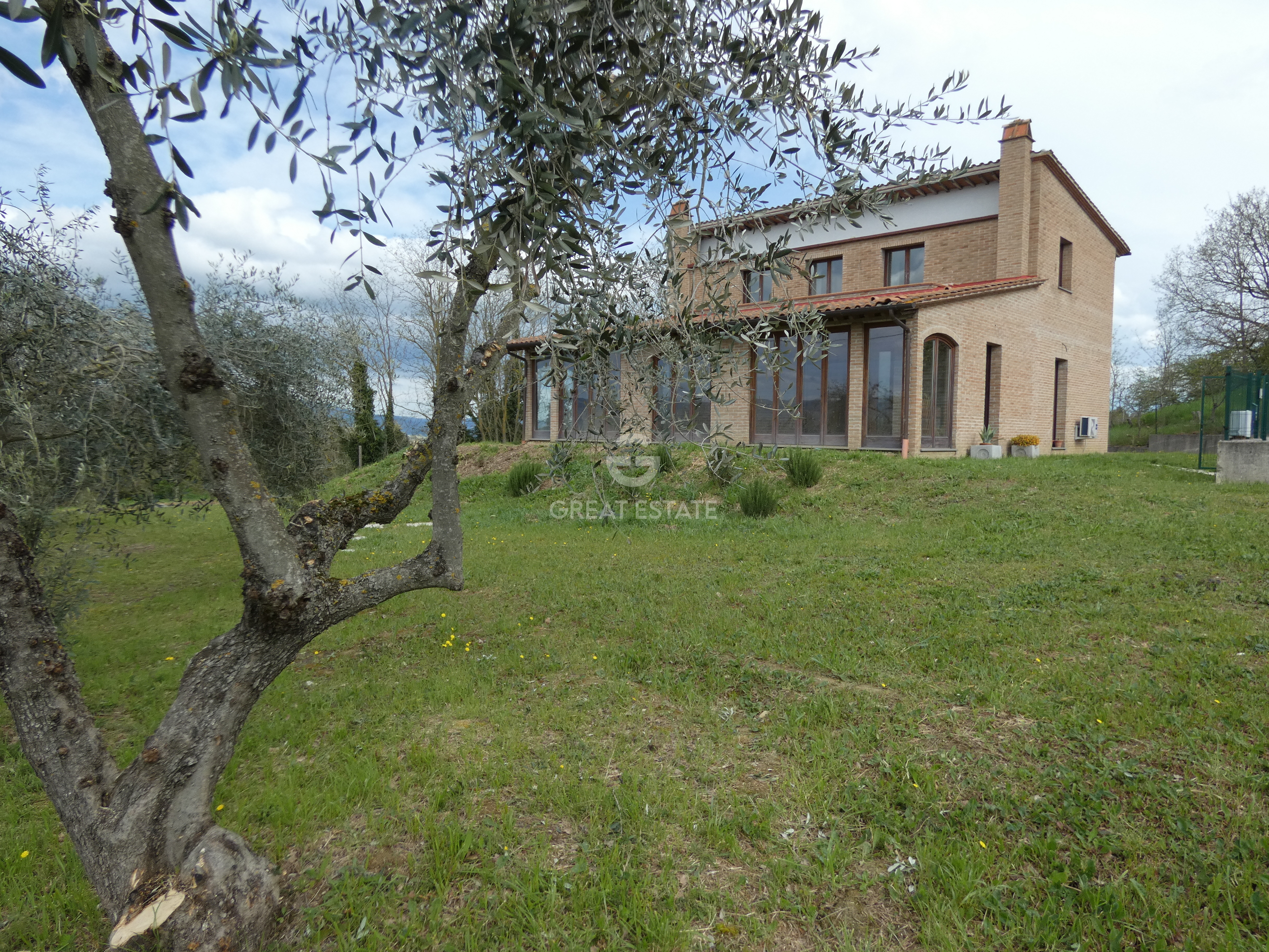 House in Citta della Pieve - view 1