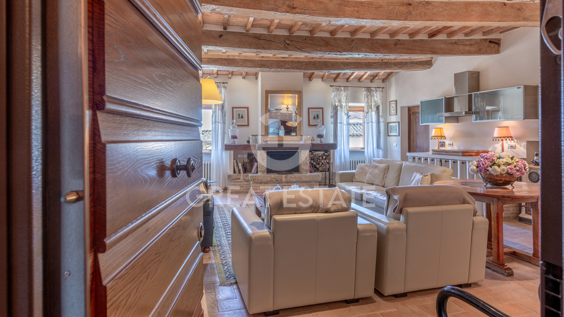 House in Cetona - view 1