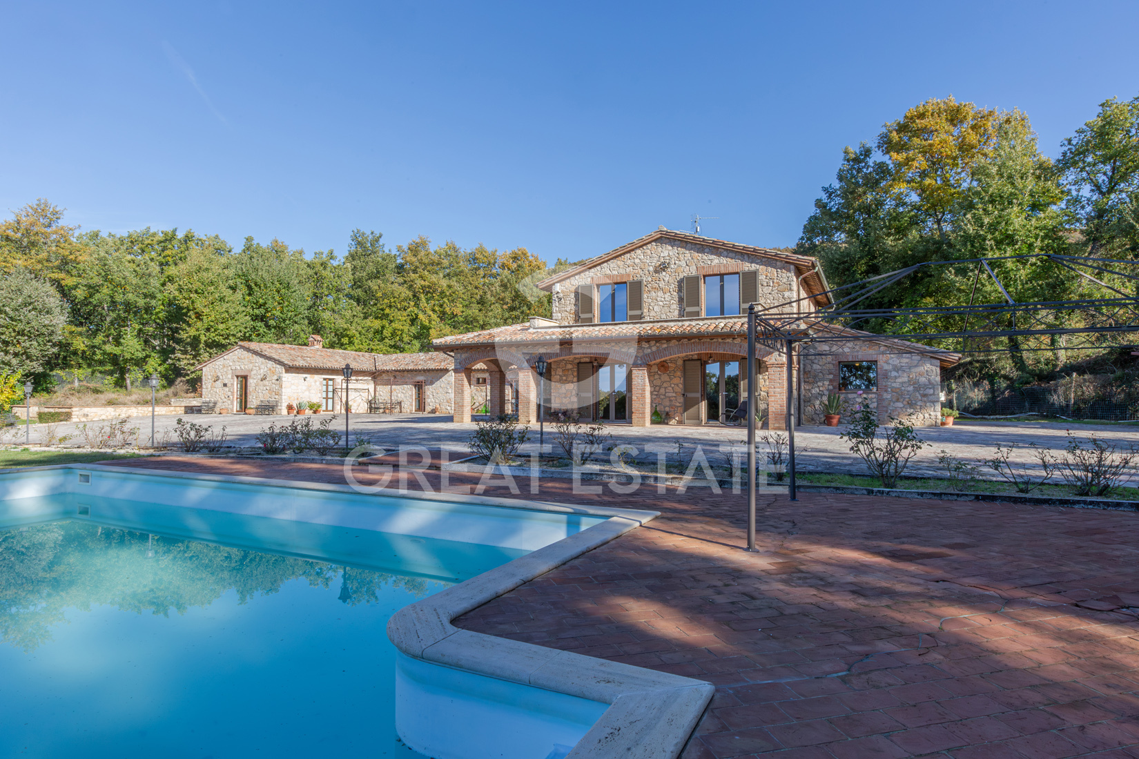House in Grutti - view 1
