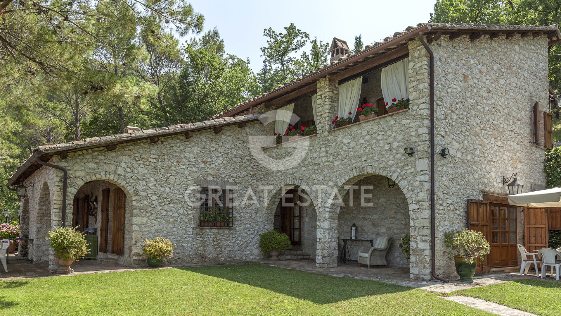 House in Carvello - view 1