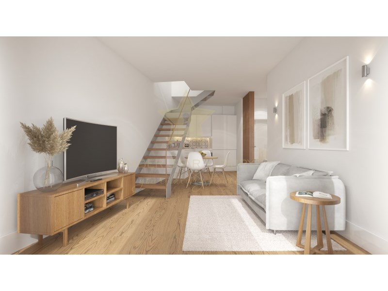 House in Vila Nova de Gaia (Santa Marinha) - view 1