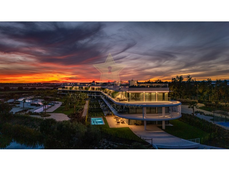 Apartment in Almancil - view 1