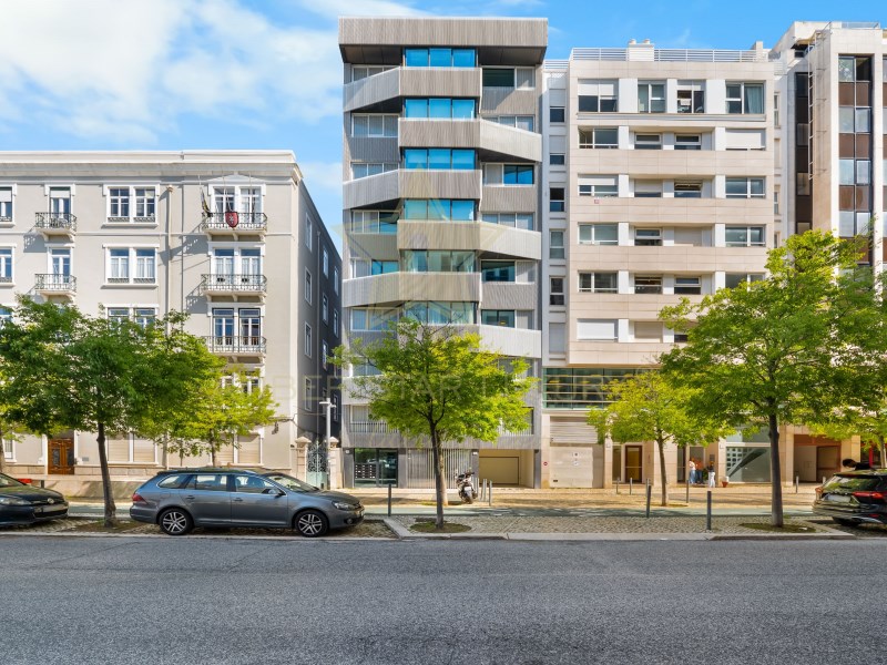 Apartment in Lisbon - view 1