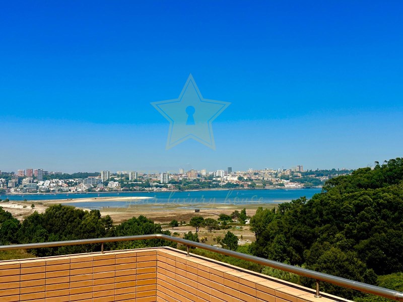 Apartment in Canidelo - view 1