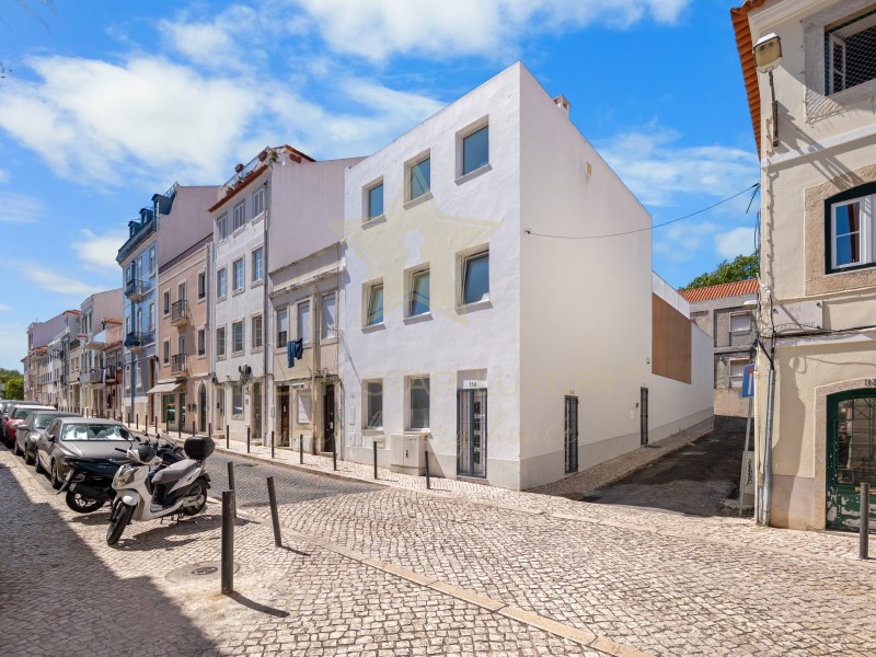 House in Belem - view 1