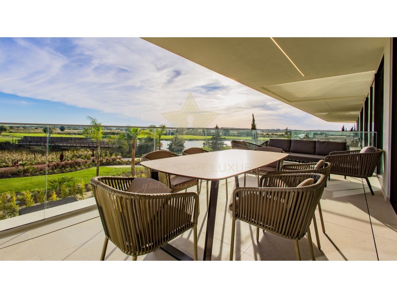 Apartment in Almancil - view 1