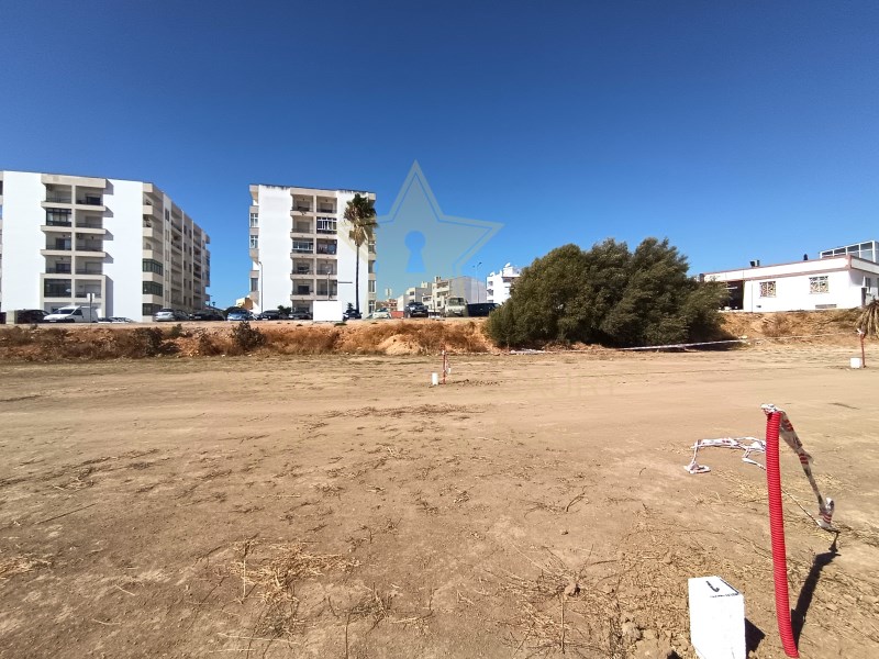 Land in Lagoa - view 1