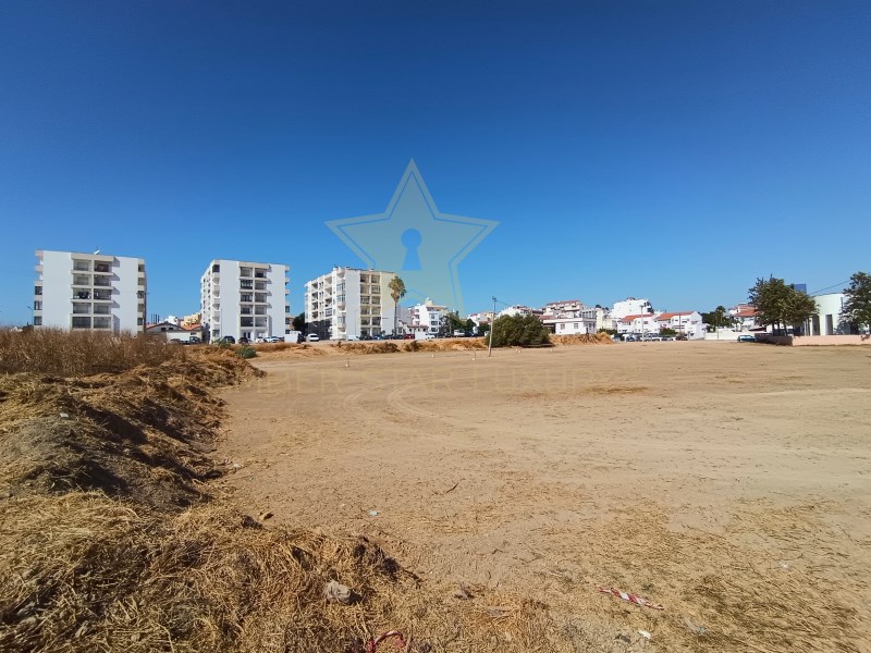Land in Lagoa - view 1