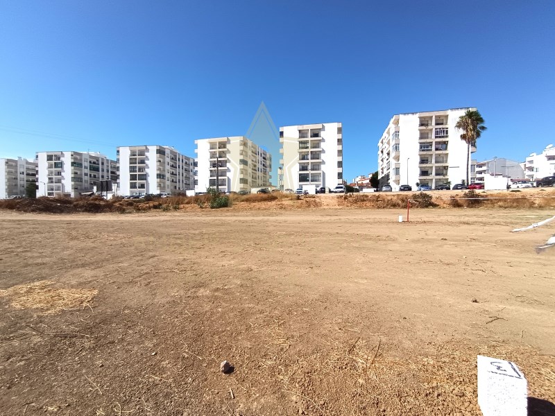 Land in Lagoa - view 1