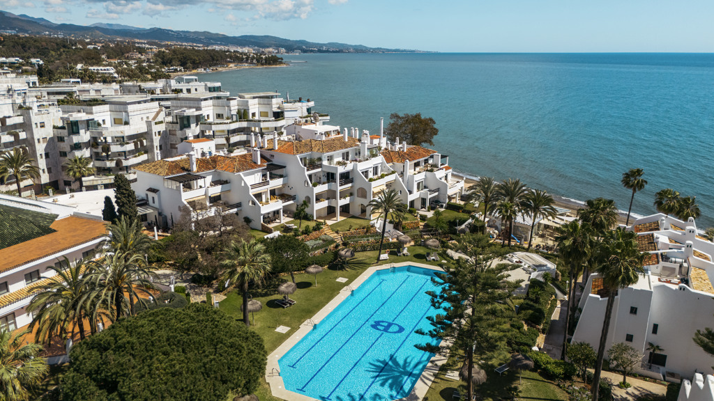 House in Marbella - view 1