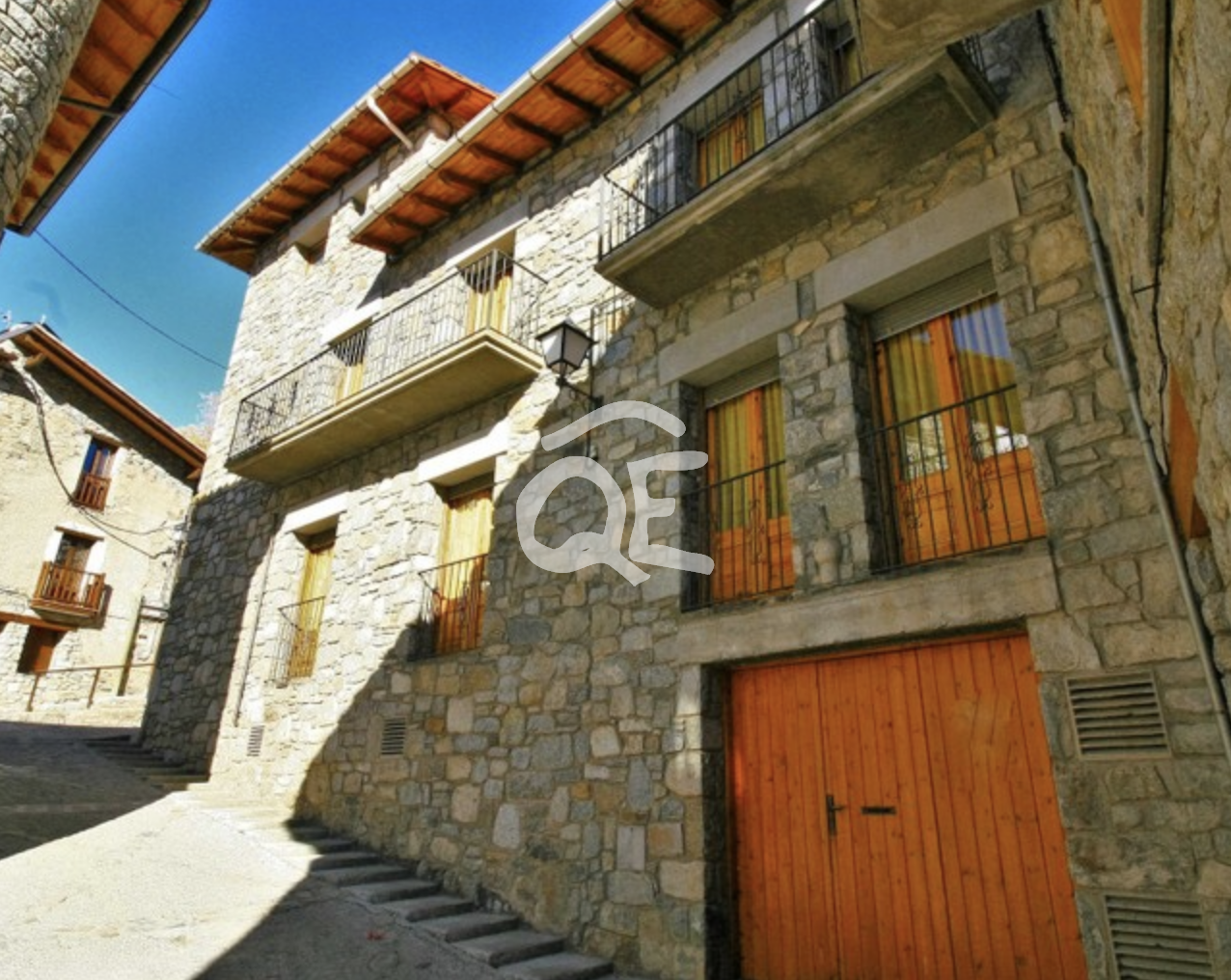 House in Setcases - view 1