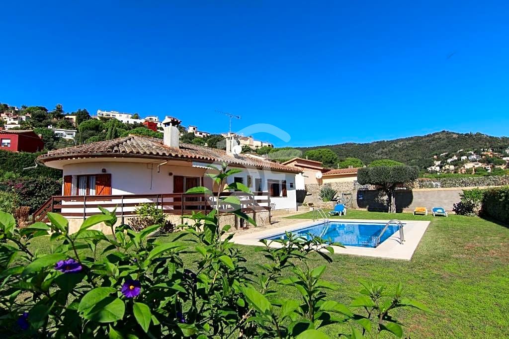 House in Sant Antoni de Calonge - view 1