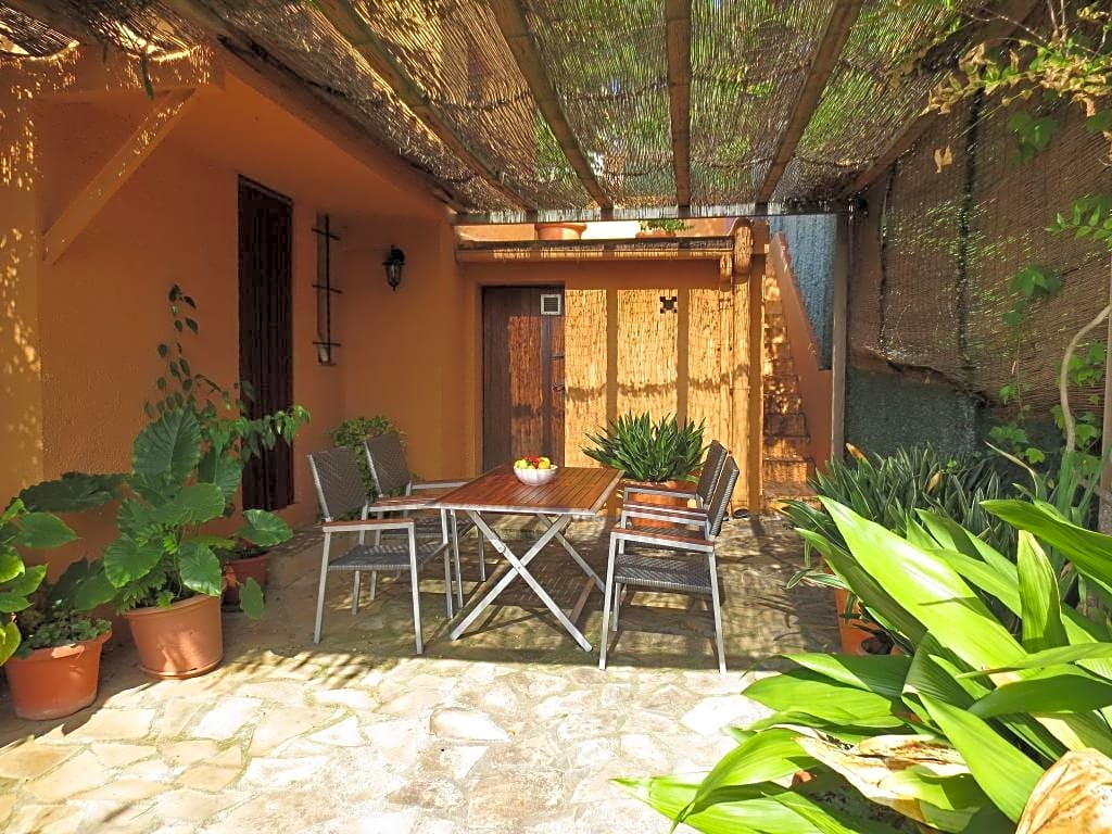 House in Girona - view 1