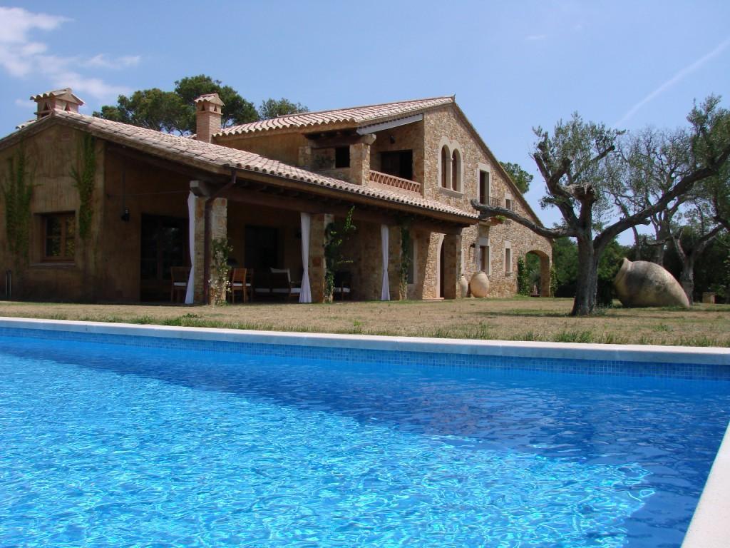 House in Vall-Llobrega - view 1