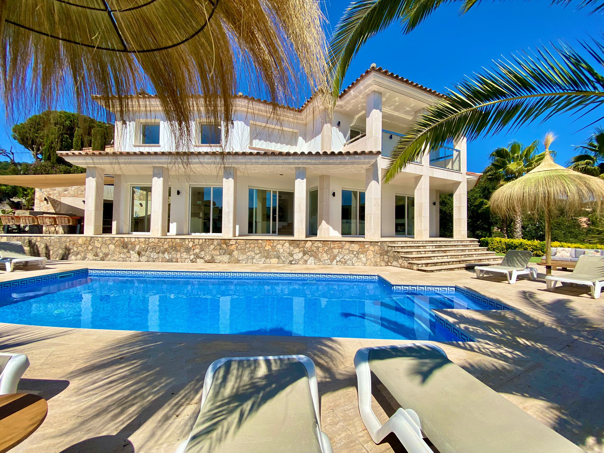 House in Girona - view 1