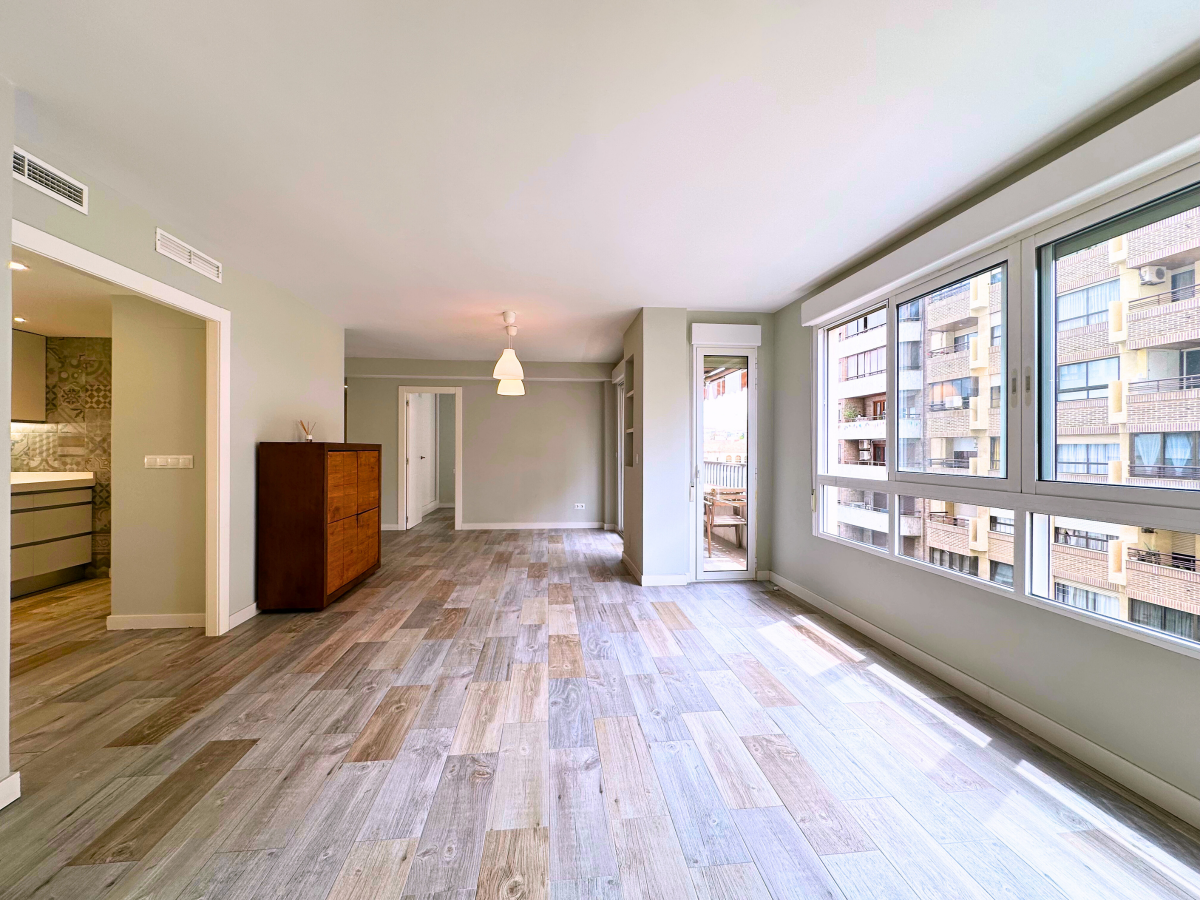 Apartment in Alicante - view 1