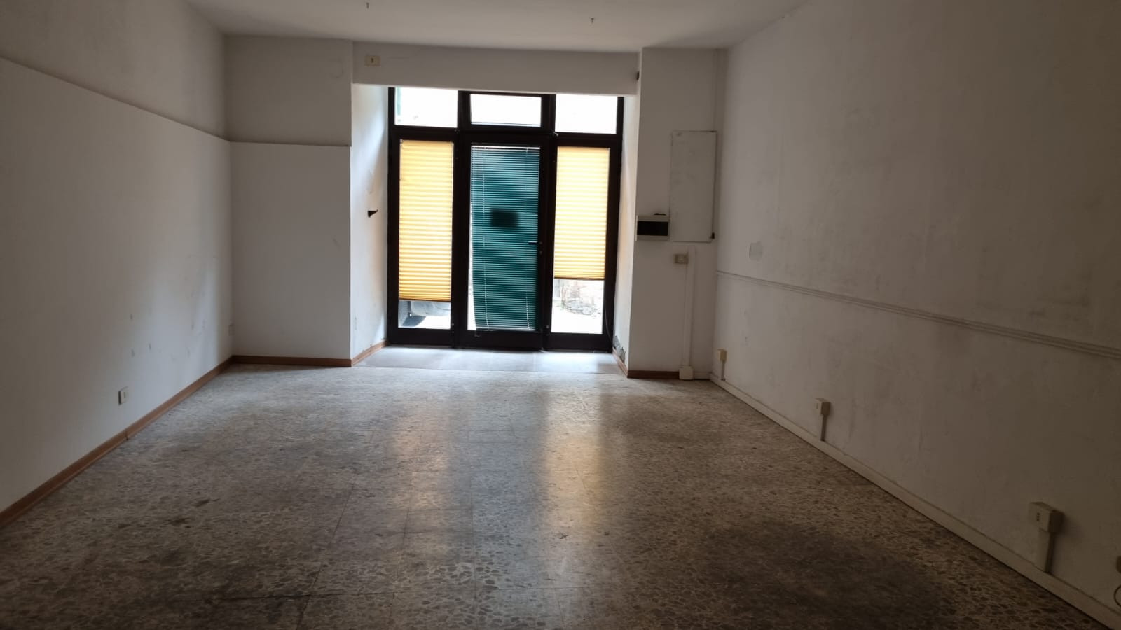 House in Volterra - view 1