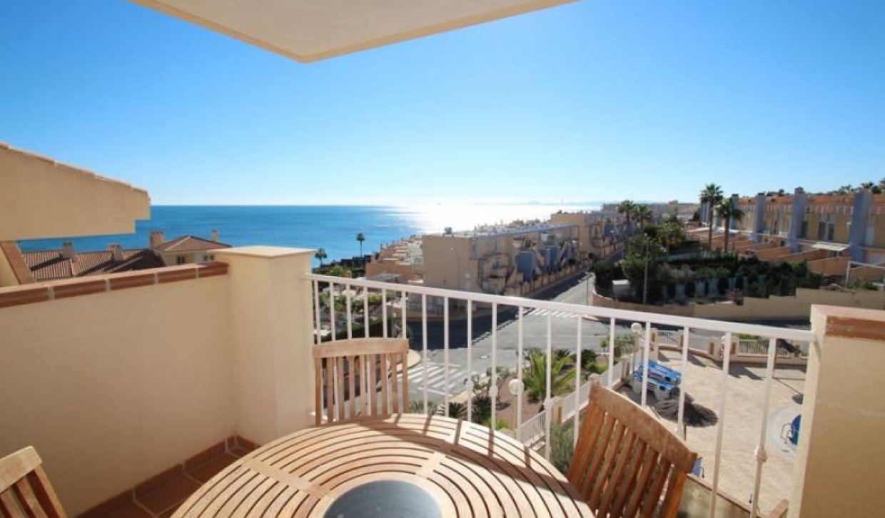 Penthouse in Cabo Roig - view 1