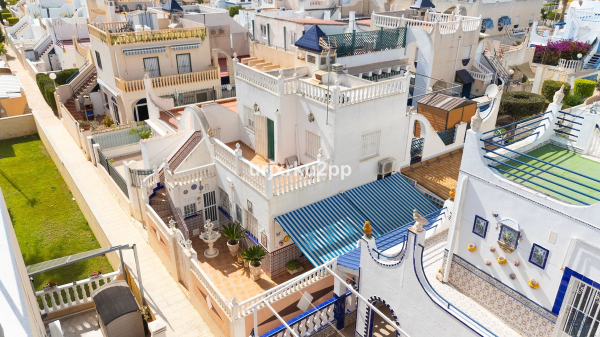 House in Torrevieja - view 1