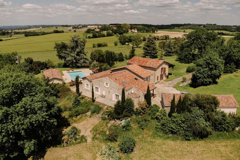 House in Condom - view 1