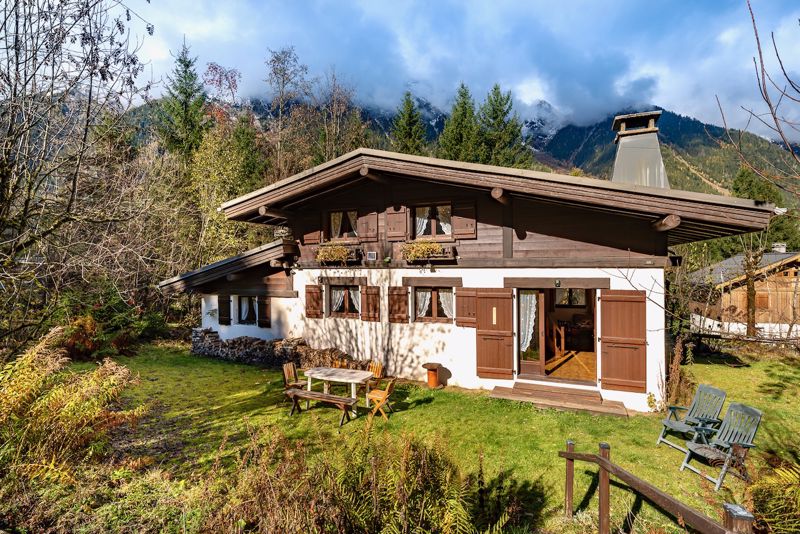 Chalet in Chamonix-Mont-Blanc - view 1