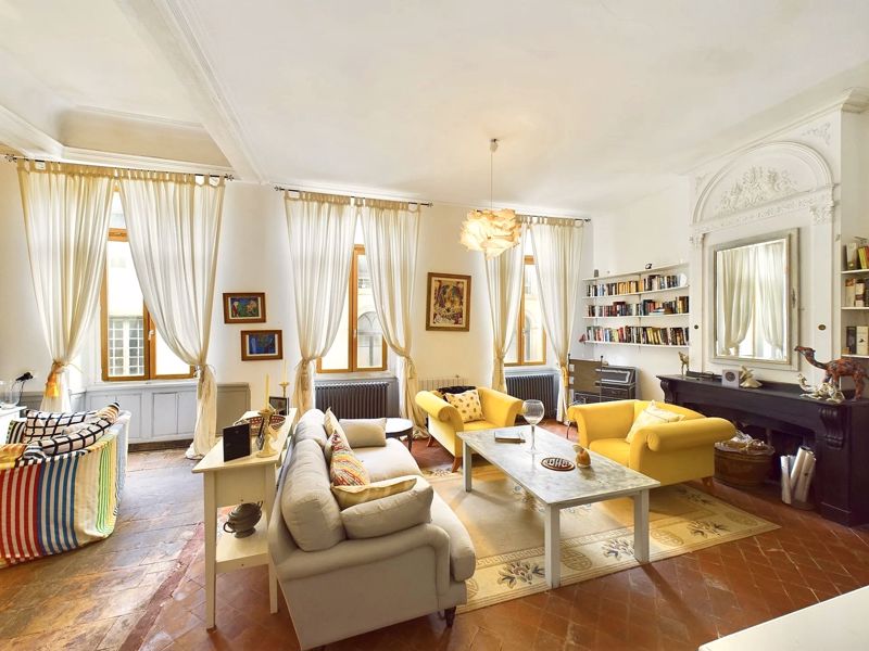 House in Carcassonne - view 1