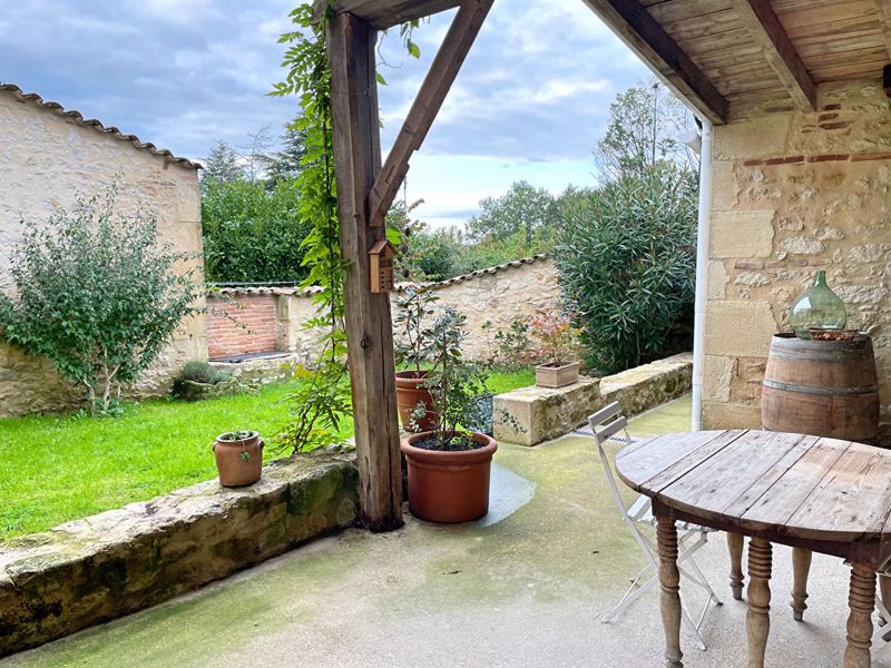 House in Pellegrue - view 1