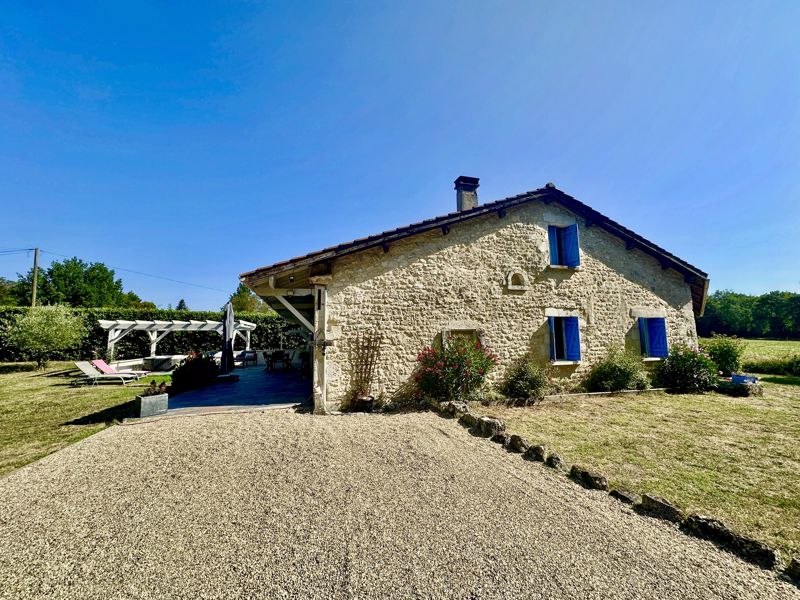 House in Eymet - view 1