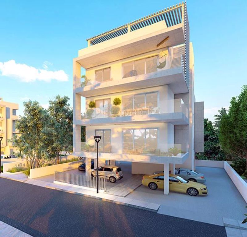 Apartment in Larnaca Marina - view 1