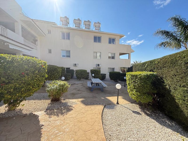 Apartment in Kissonerga - view 1